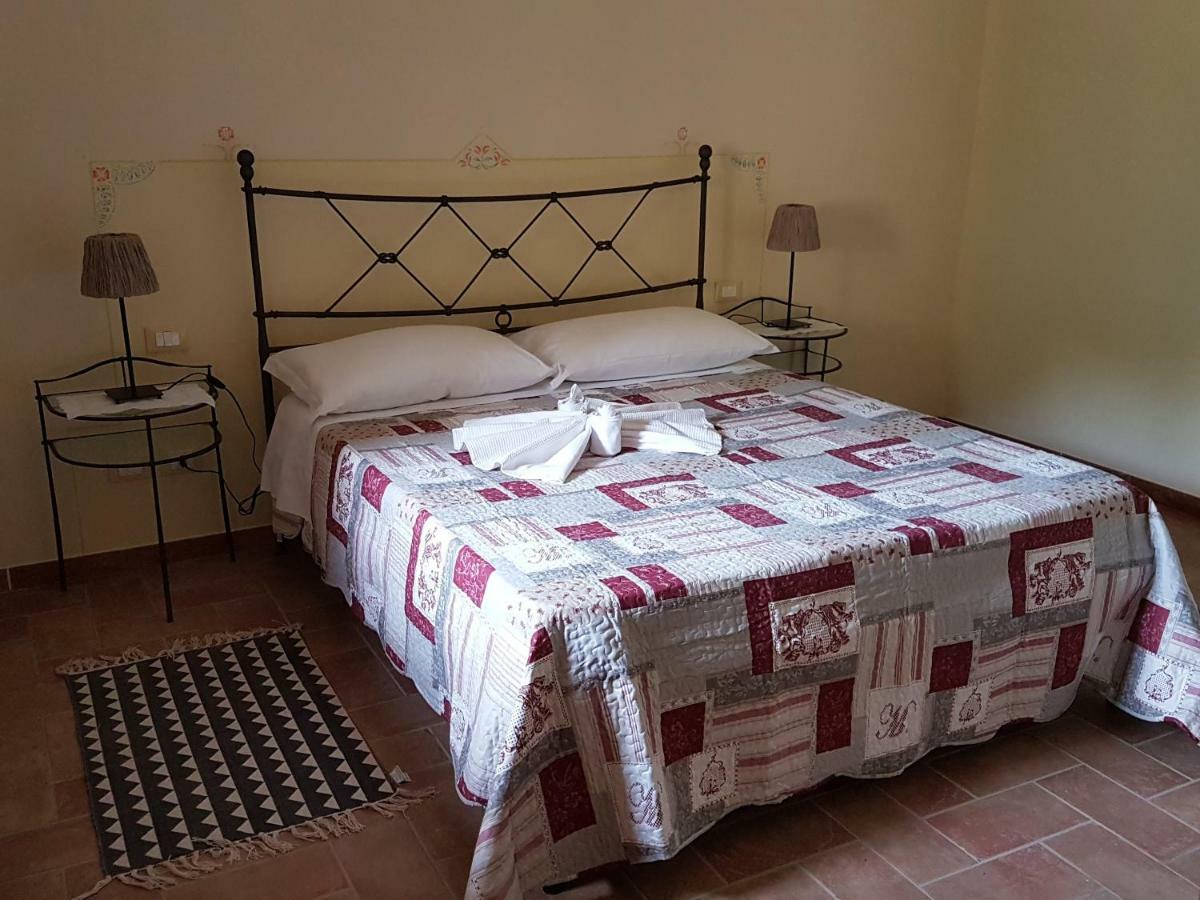 Agriturismo La Quiete Guest House โวลแตร์รา ภายนอก รูปภาพ